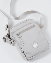 Charger l&#39;image dans la galerie, Kingz Side Bag- Cream
