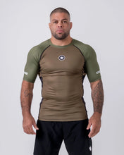 Load image into Gallery viewer, Rashguard Kingz Terra
