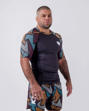 Lade das Bild in den Galerie-Viewer, Rashguard Kingz Patchwork
