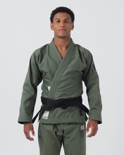 Lade das Bild in den Galerie-Viewer, The ONE Jiu Jitsu Gi - Military Green - Limited Edition

