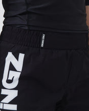 Carregar imagem no visualizador da galeria, Kingz Kore 2.0 Women´s Shorts- Preto
