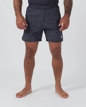 Carregar imagem no visualizador da galeria, Hybrid Shorts- Noise Red
