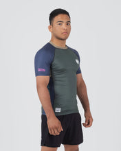 Cargar imagen en el visor de la galería, Draft Rashguard
