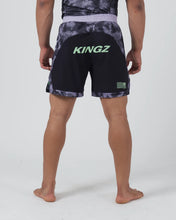 Cargar imagen en el visor de la galería, Viper Hybrid Shorts
